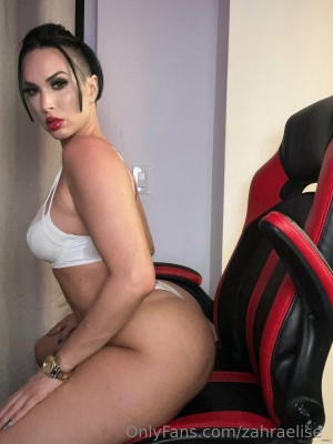 Zahra Elise Photo #100