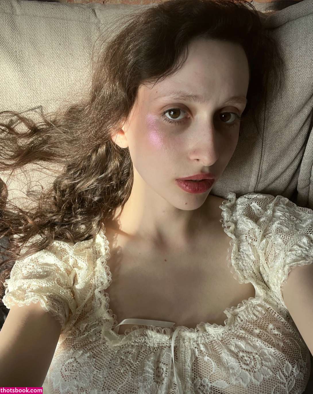 Helga Amor Photo #87