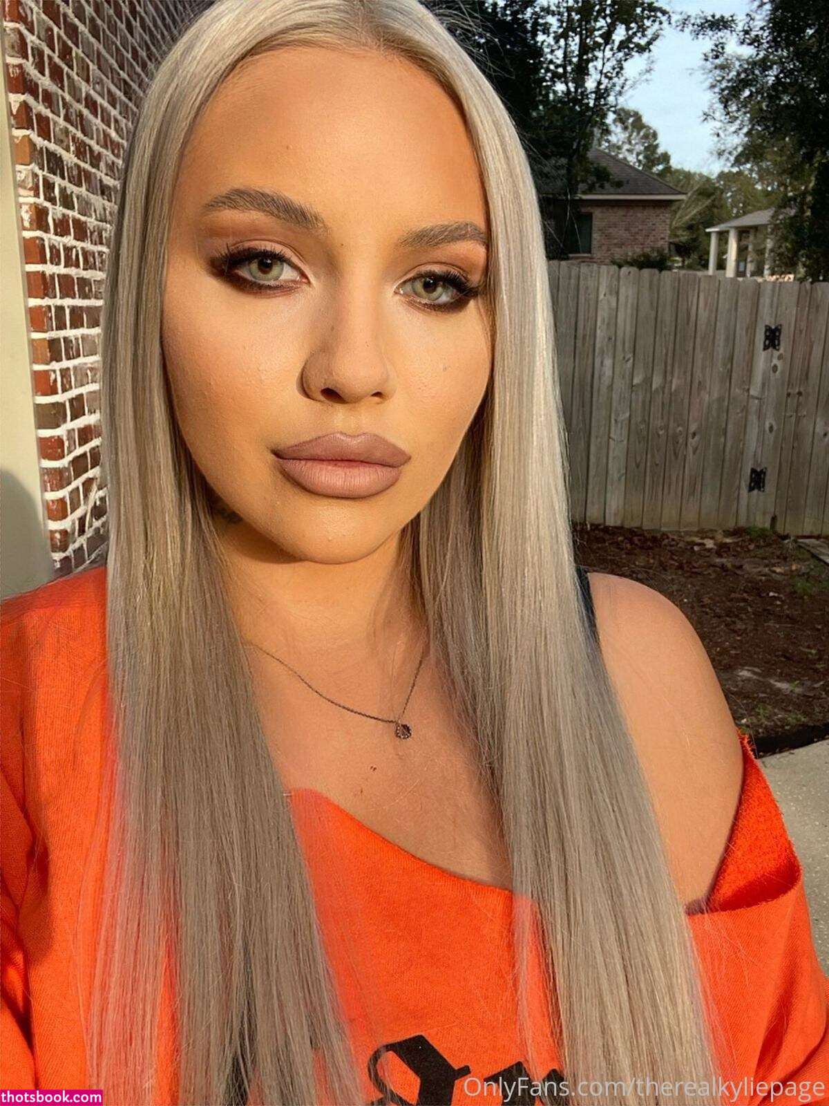 Kylie Page Photo #144