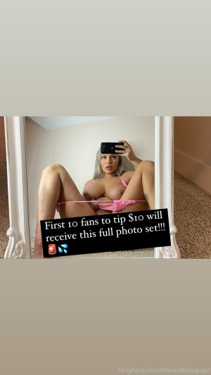 Kylie Page Photo #136