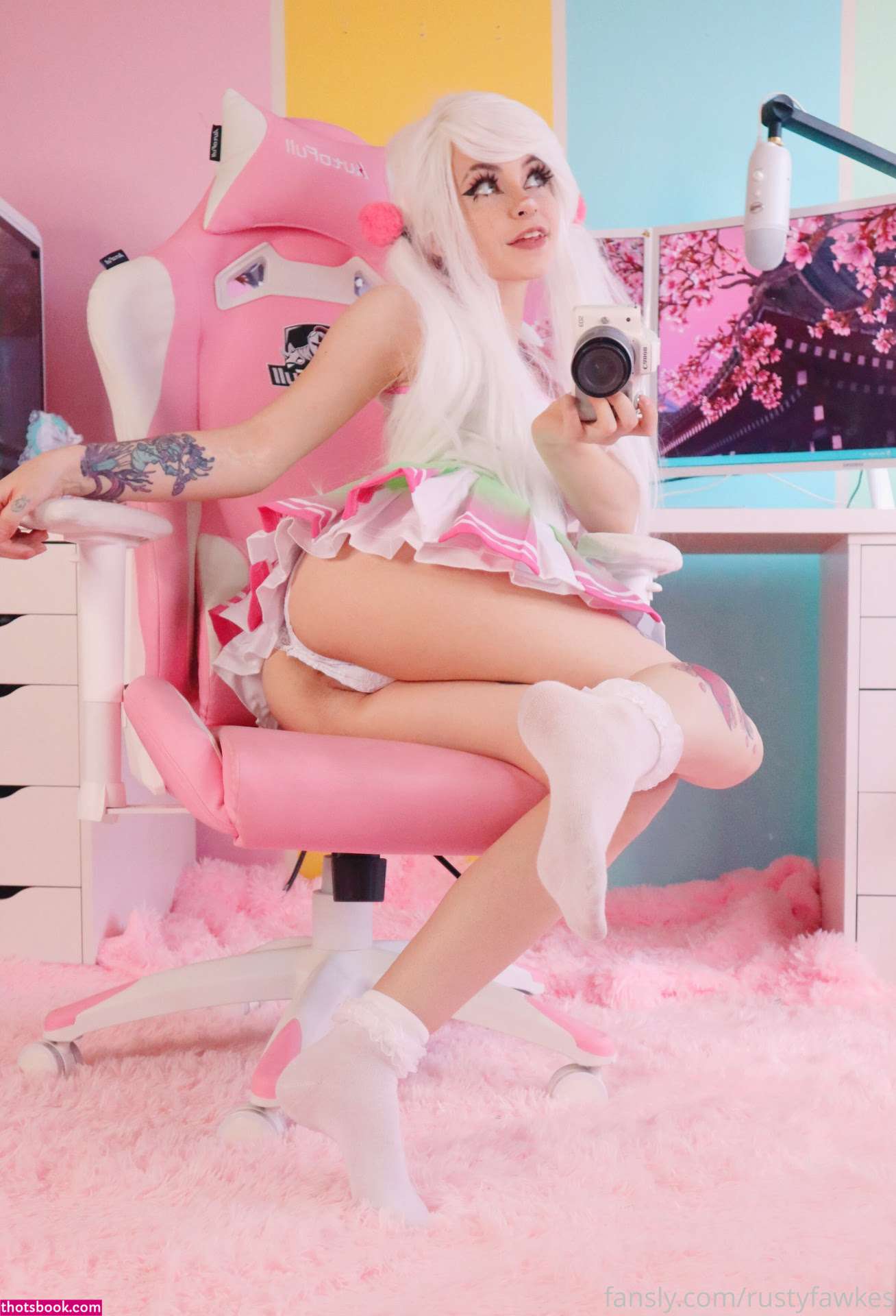 Rusty Fawkes Photo #795