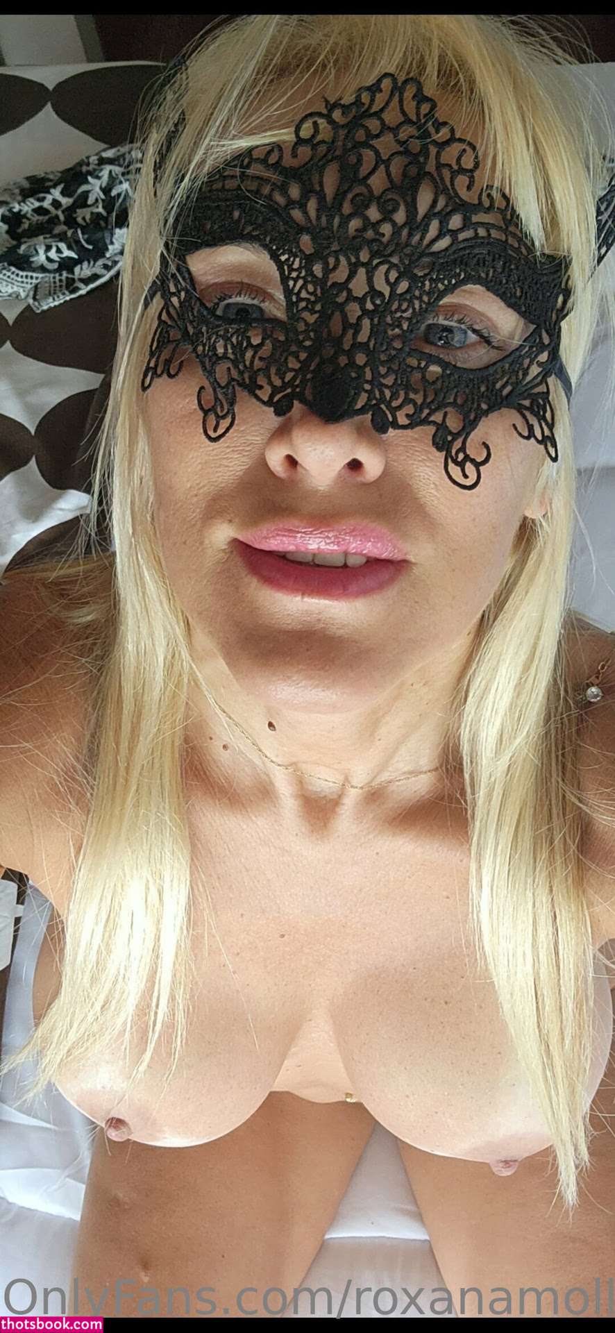 Roxanamoll Photo #33