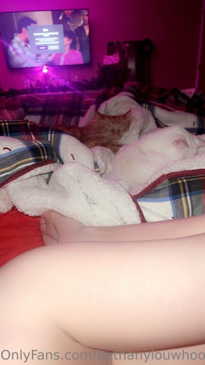 Bethanylouwhoo Photo #96