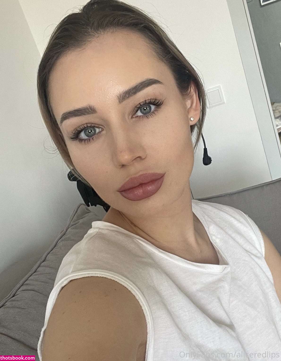 Ema Novak Photo #152