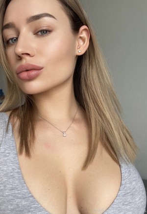 Ema Novak Photo #159