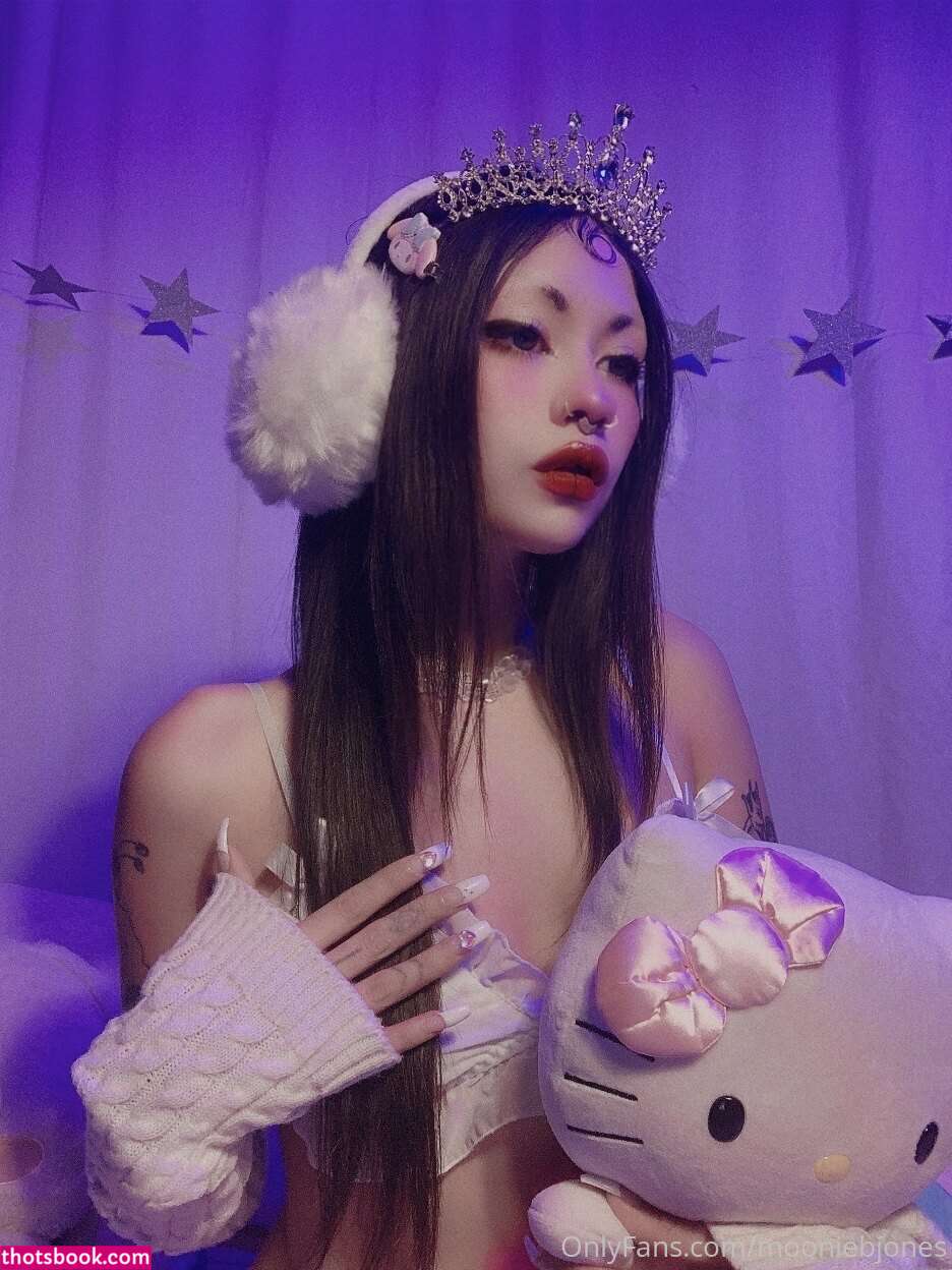 mooniebjones Photo #92