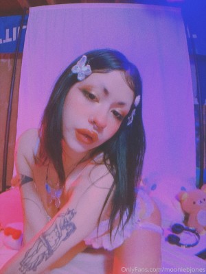 mooniebjones Photo #163