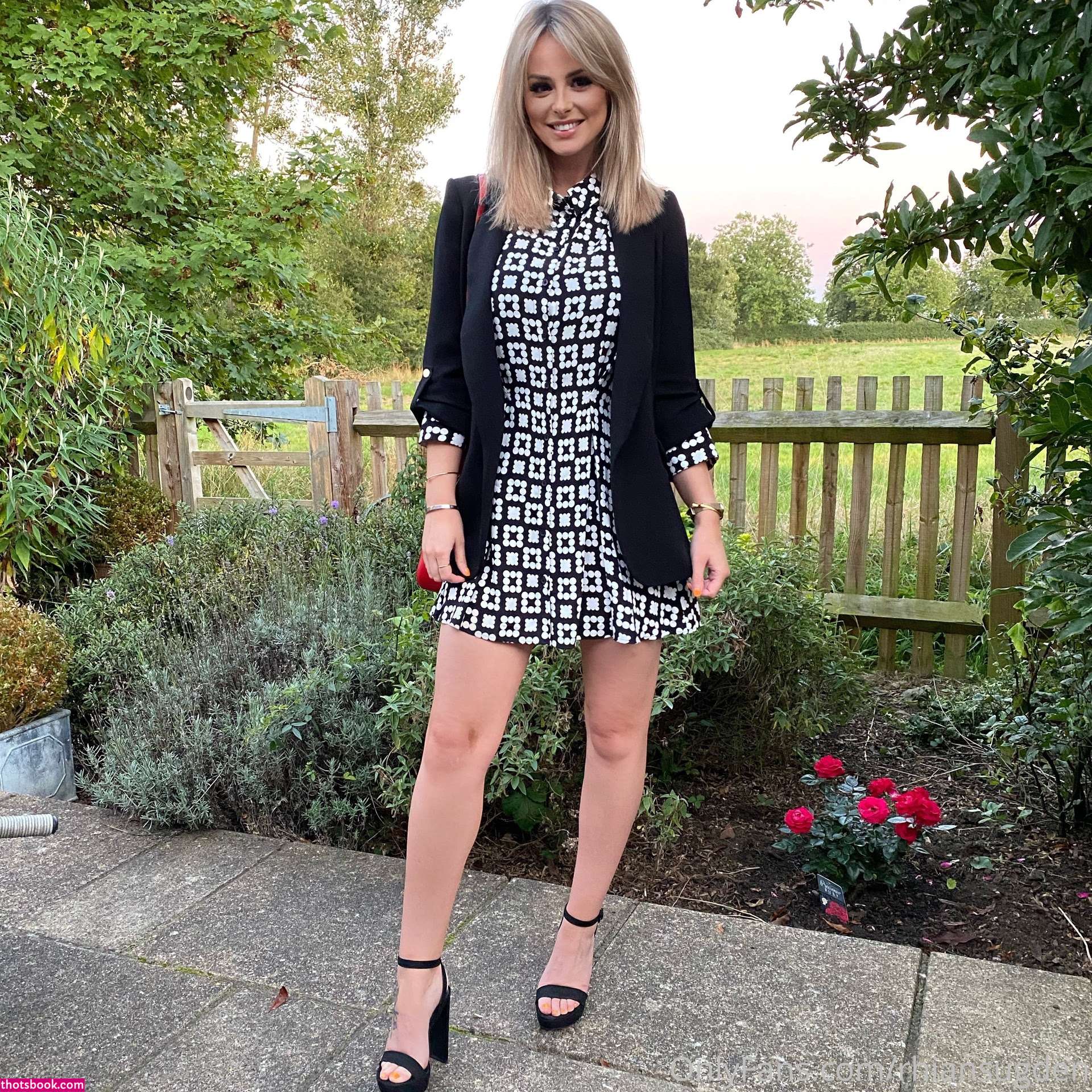 Rhian Sugden Photo #456