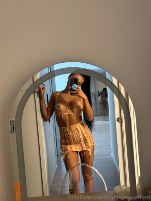 Caryn Beaumont Photo #374