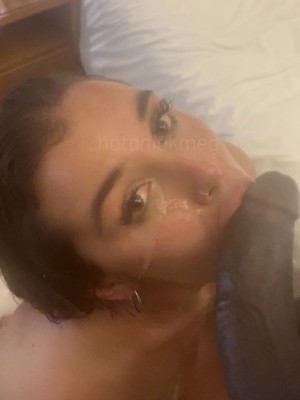 hotchickmeg Photo #39