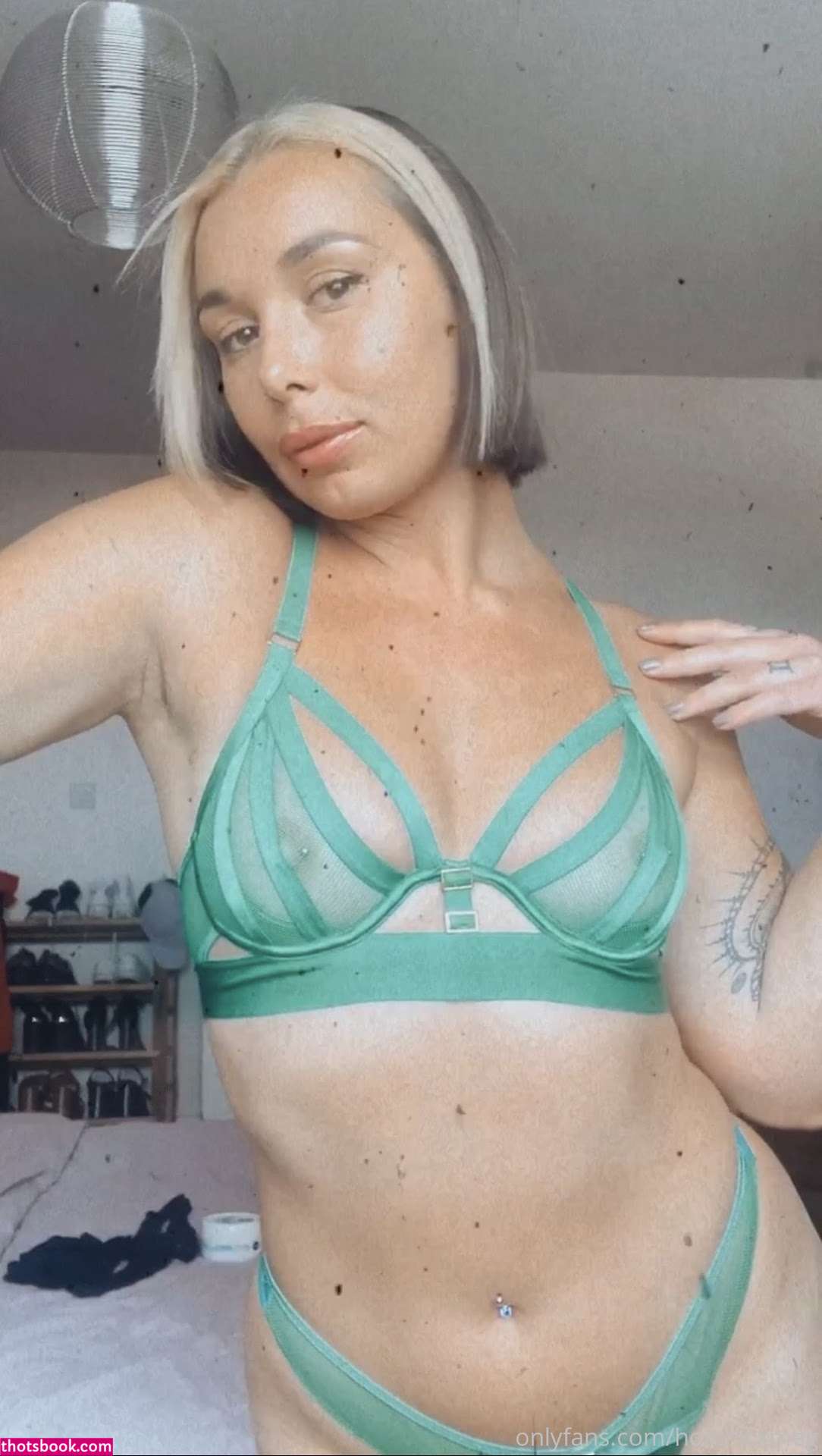 hotchickmeg Photo #152