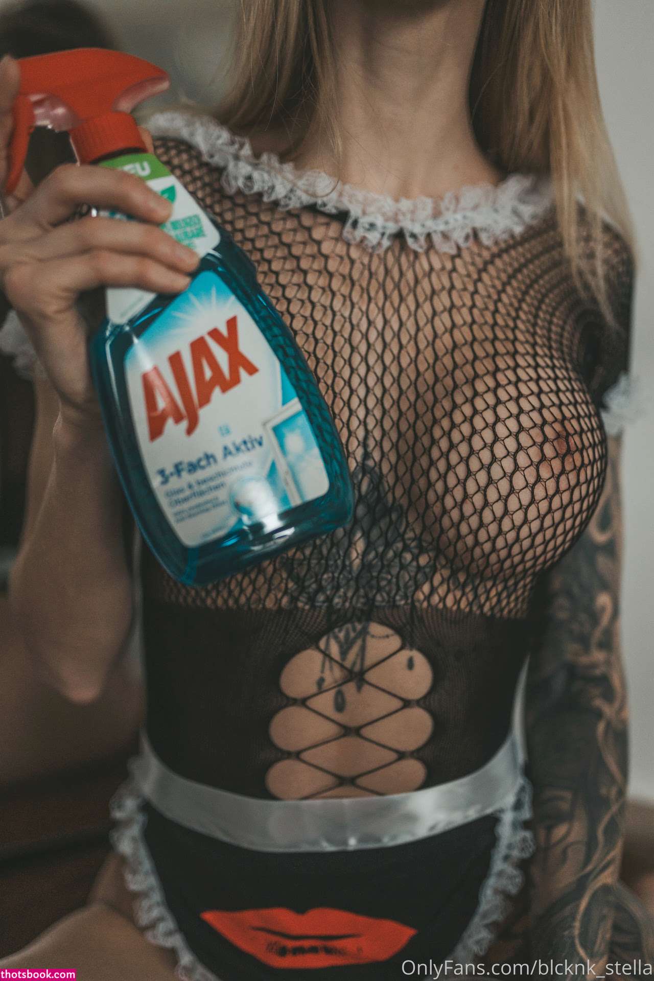 Blcknk Stella Photo #29