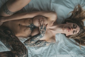 Blcknk Stella Photo #35