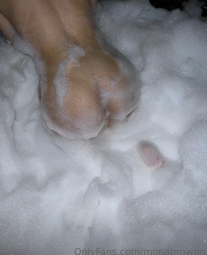 Mona Rhazi Photo #24