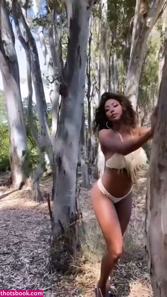 Ainett Stephens Photo #31