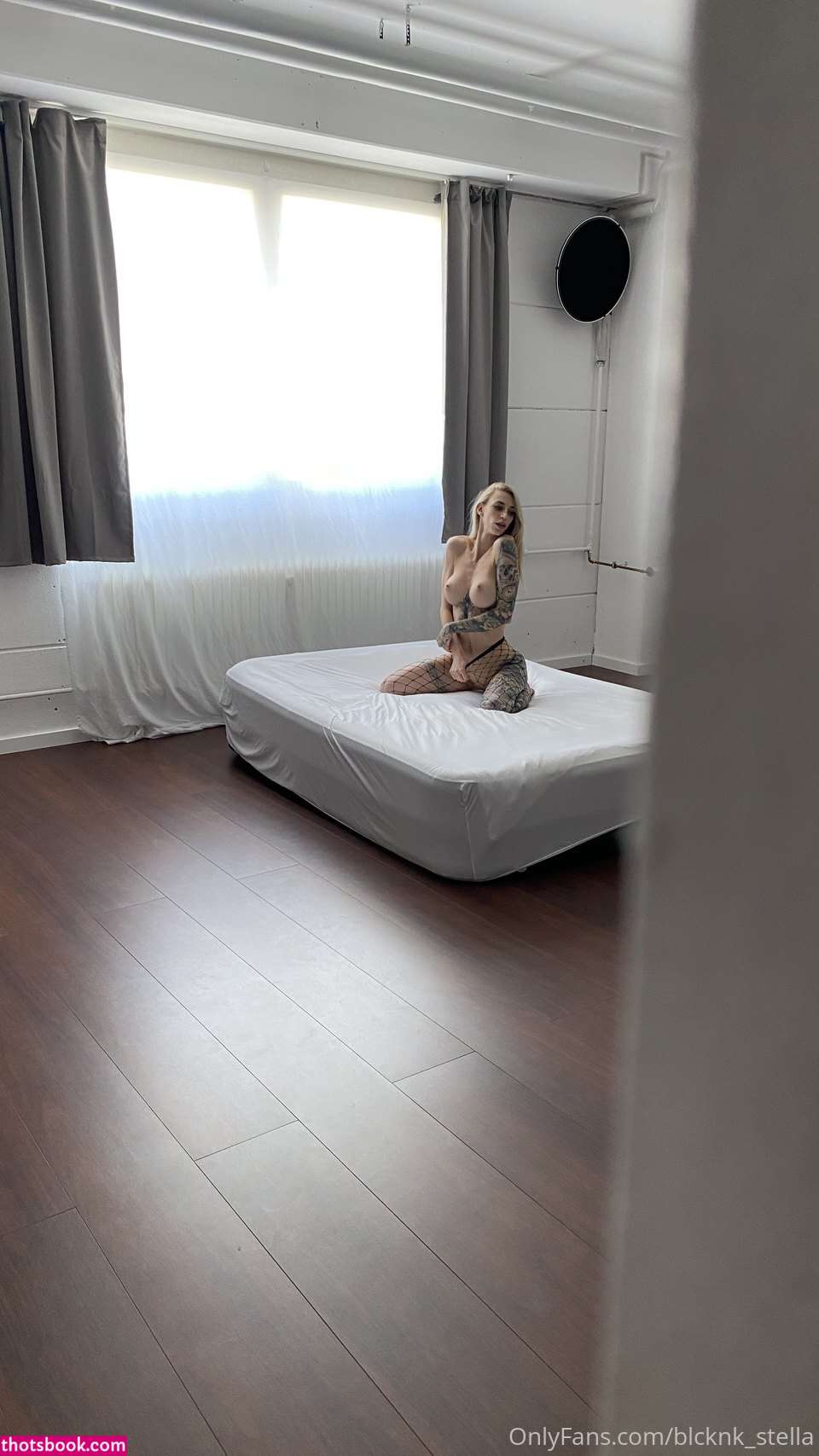 Blcknk Stella Photo #76