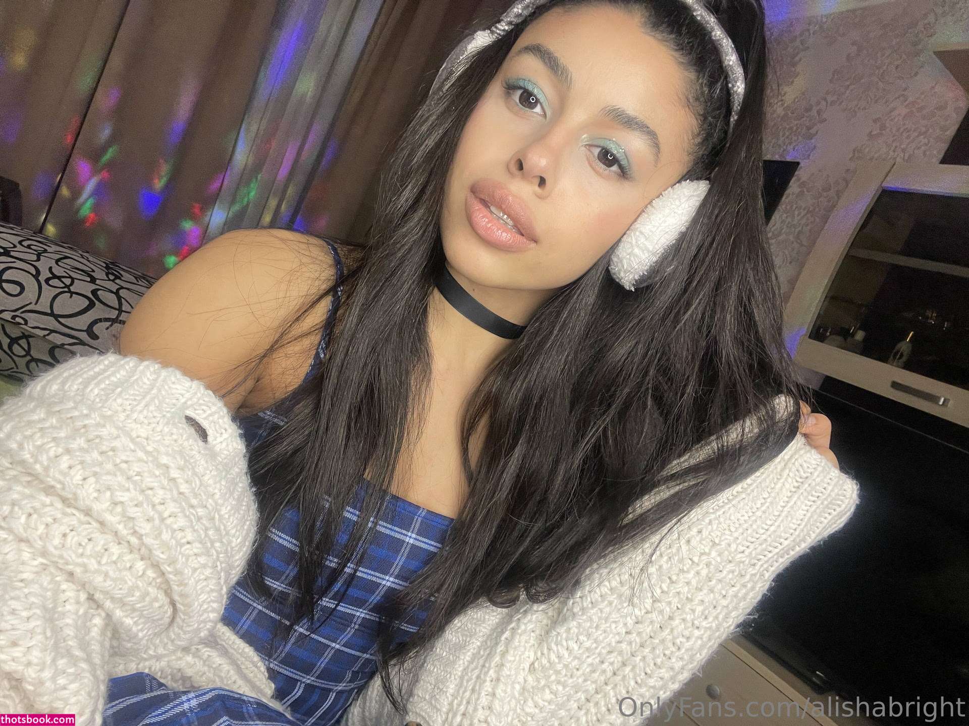 Alisha Bright Photo #98