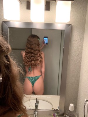 Molly Pop Photo #159