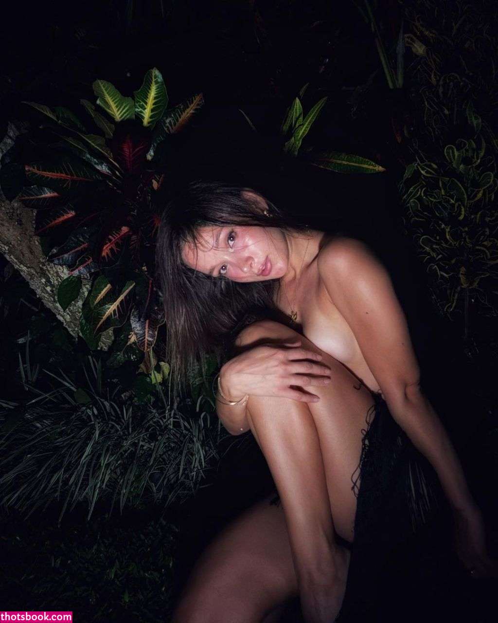 Ellie Leen Photo #682