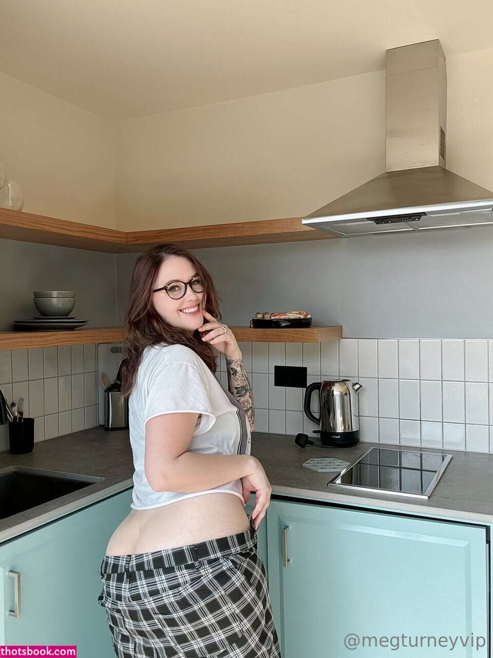 Meg Turney Photo #1645