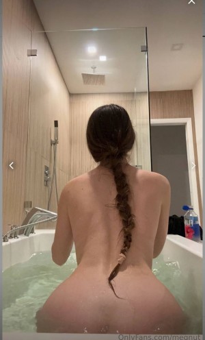 Megan Guthrie Photo #607