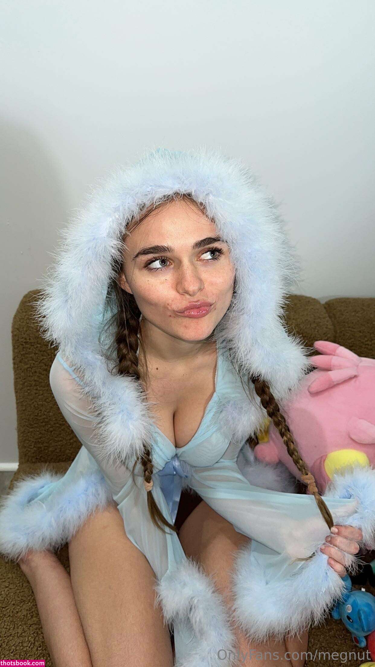 Megan Guthrie Photo #757