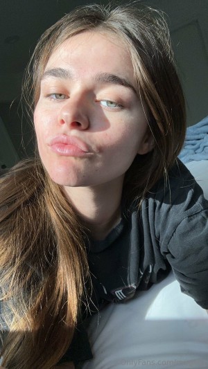 Megan Guthrie Photo #758