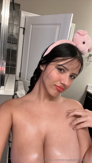 Strawberrytabby Photo #137