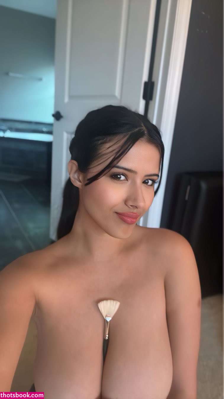 Strawberrytabby Photo #141