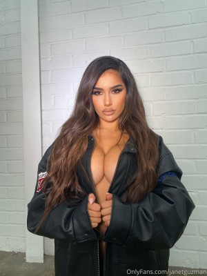 Janet Guzman Photo #10