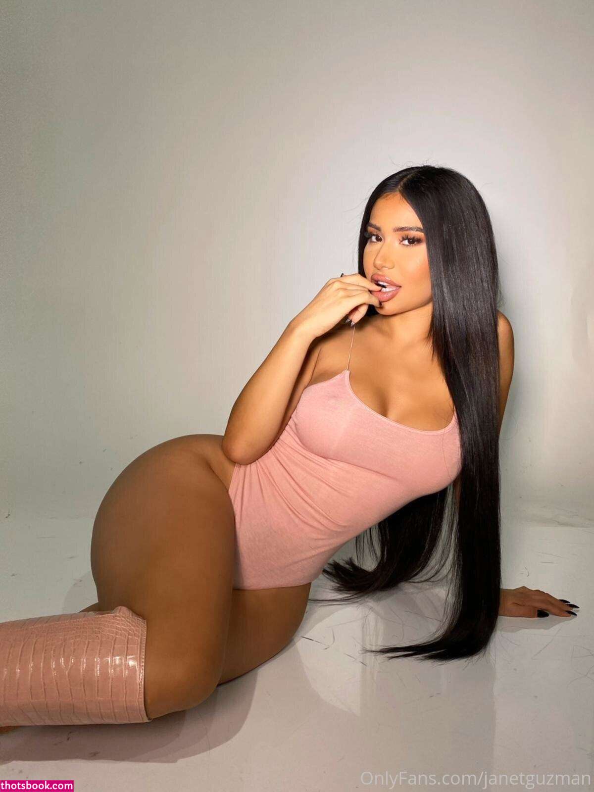 Janet Guzman Photo #31