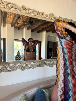 Sarabella Harris Photo #32