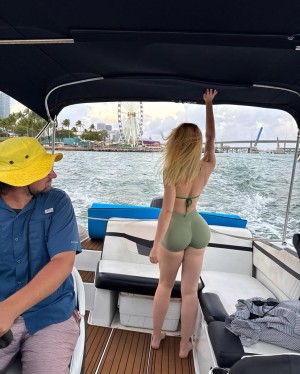 Vera Dijkmans Photo #357