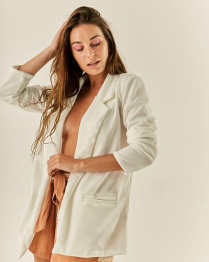 Victoria Paleo Photo #18