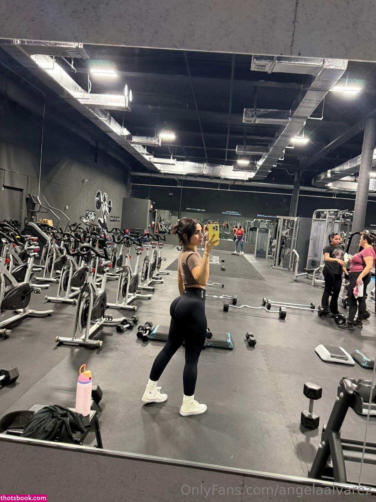 Angela Alvarez Photo #347