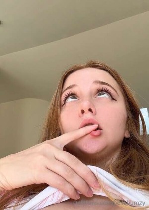 Bellabumzy Photo #185