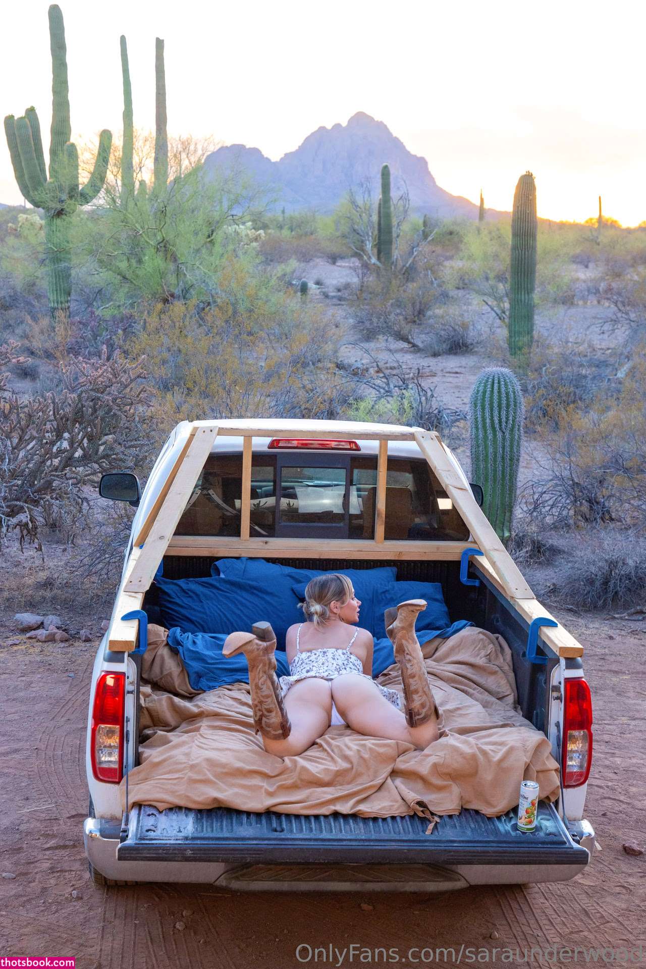 Saraunderwood Photo #1168