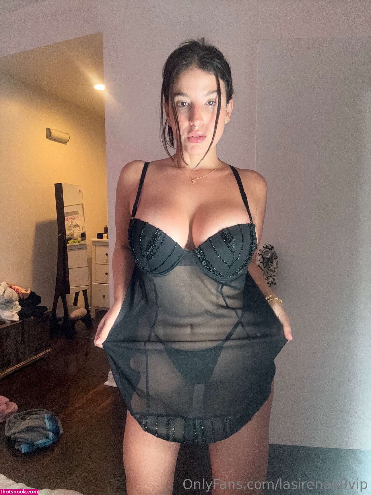 Lasirena69 Photo #365