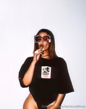 Lasirena69 Photo #379