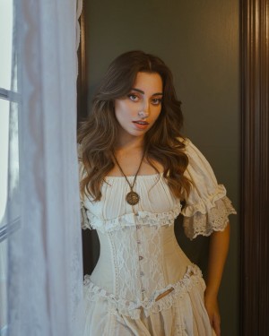 Lea Martinez Photo #102