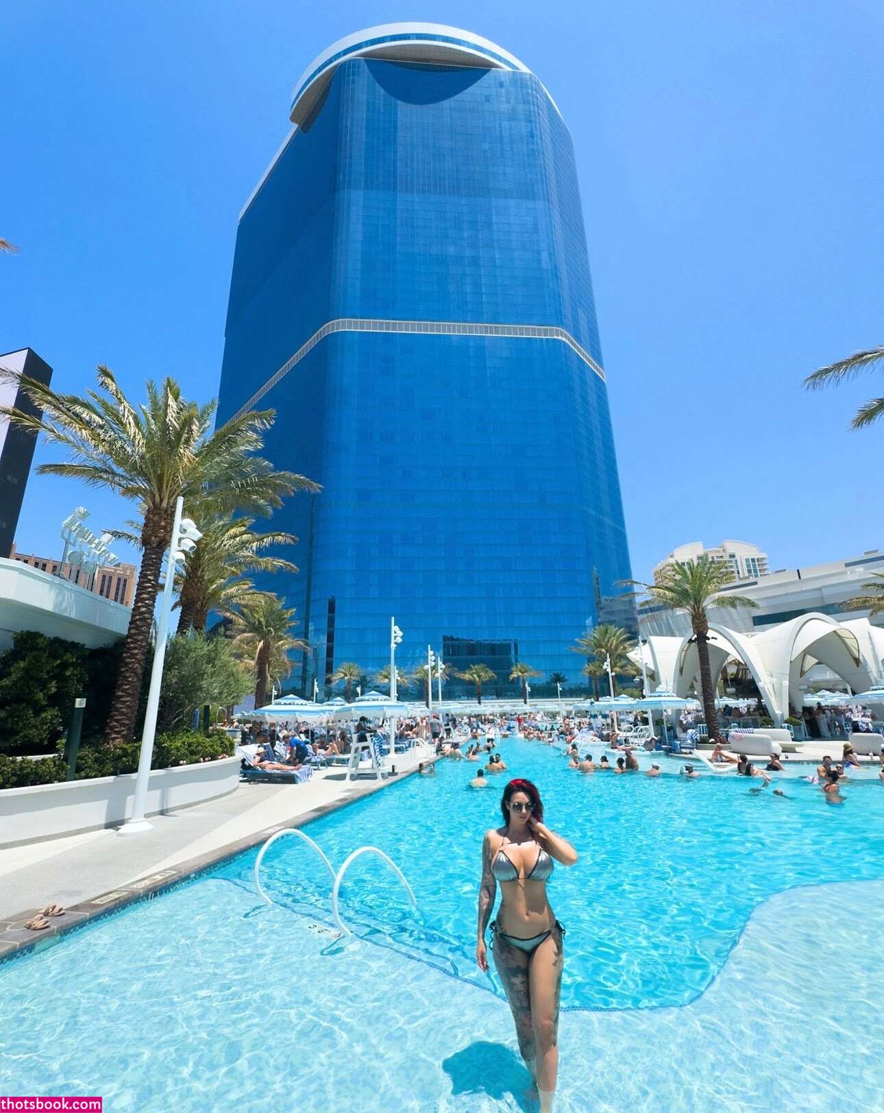 Starfucked Photo #368