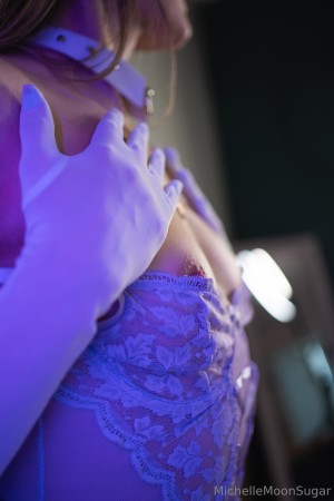 Ellie Land Photo #188