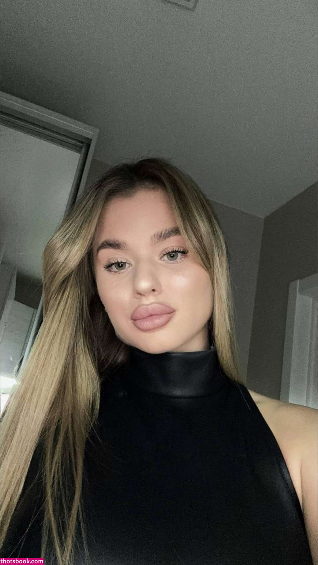 julibeautiful Photo #31