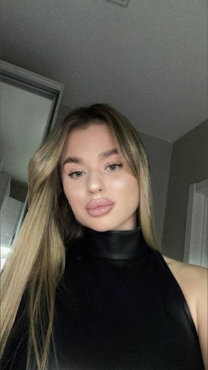 julibeautiful Photo #31