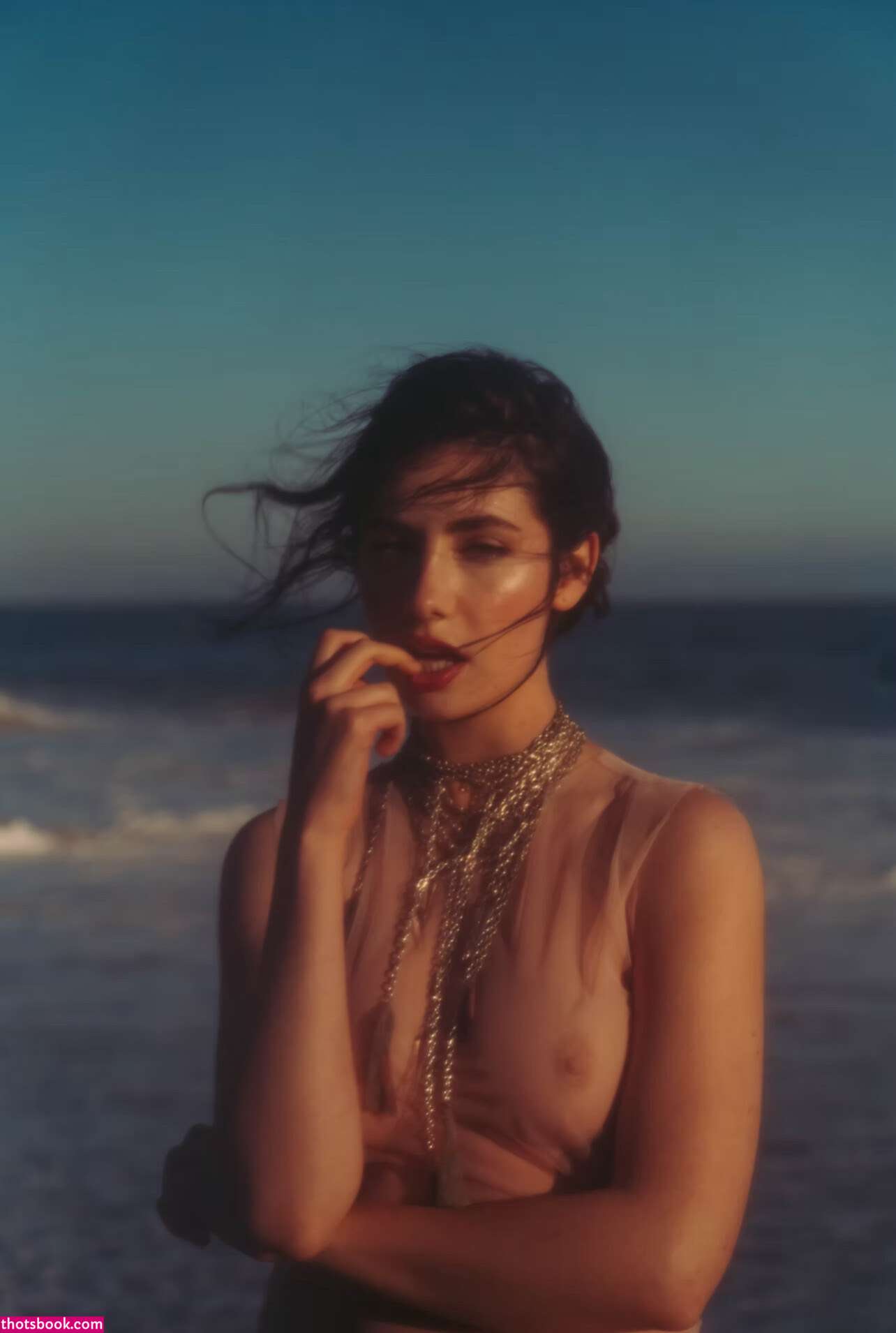 Maud Elena Photo #26