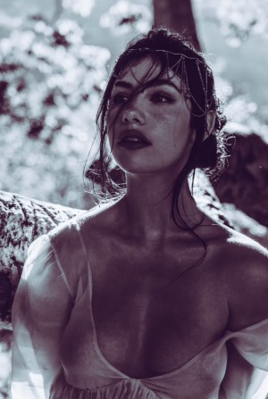 Maud Elena Photo #18