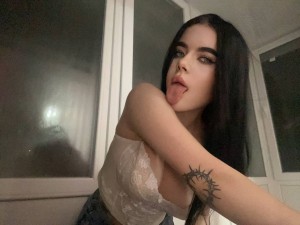 Mila Rodnaya Photo #5