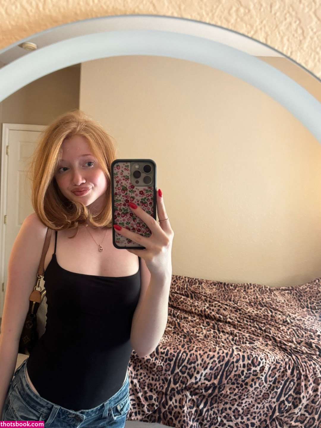 Makenna Kelly Photo #97