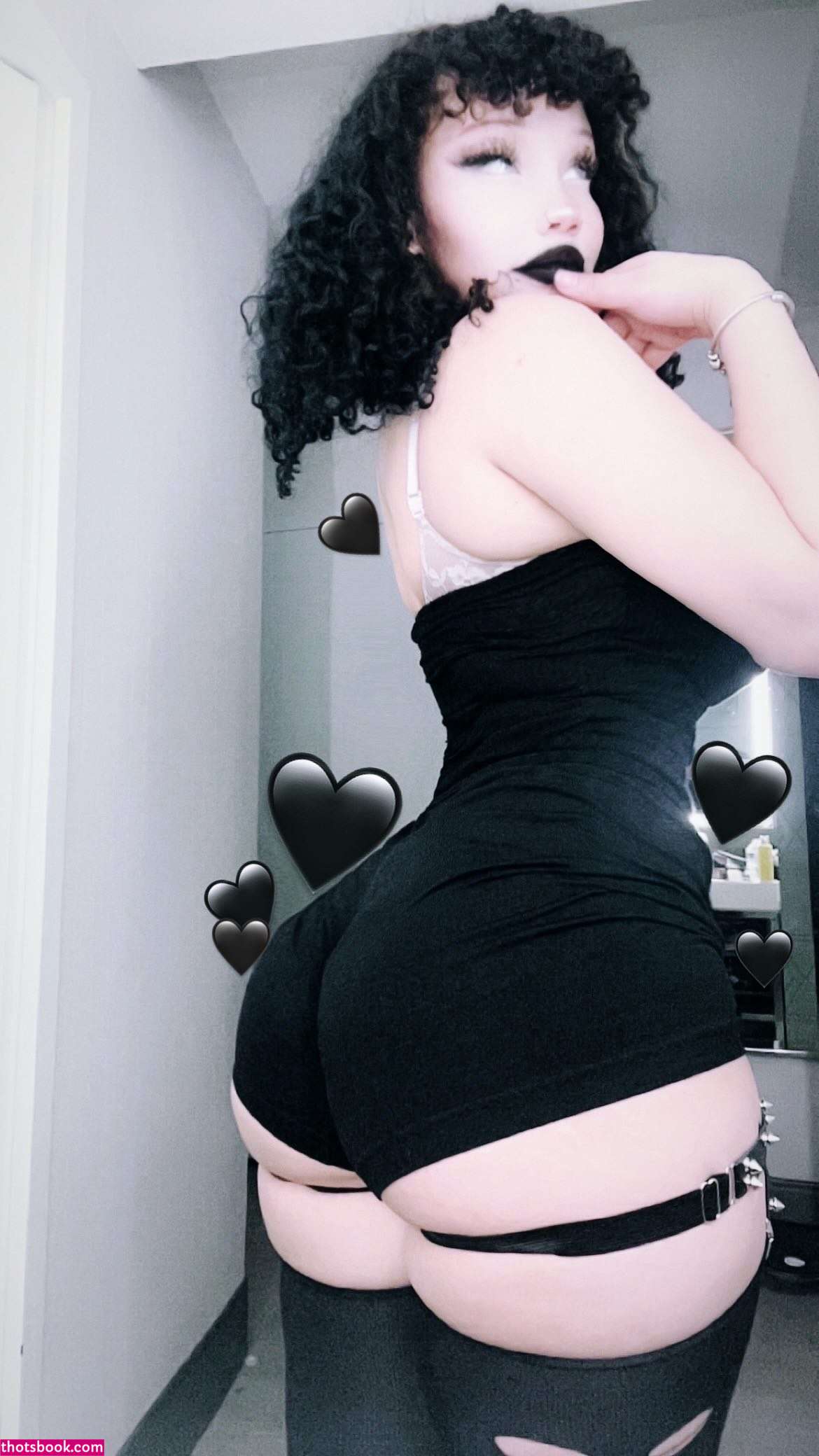 dahliagoth420 Photo #41