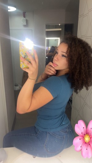 dahliagoth420 Photo #40